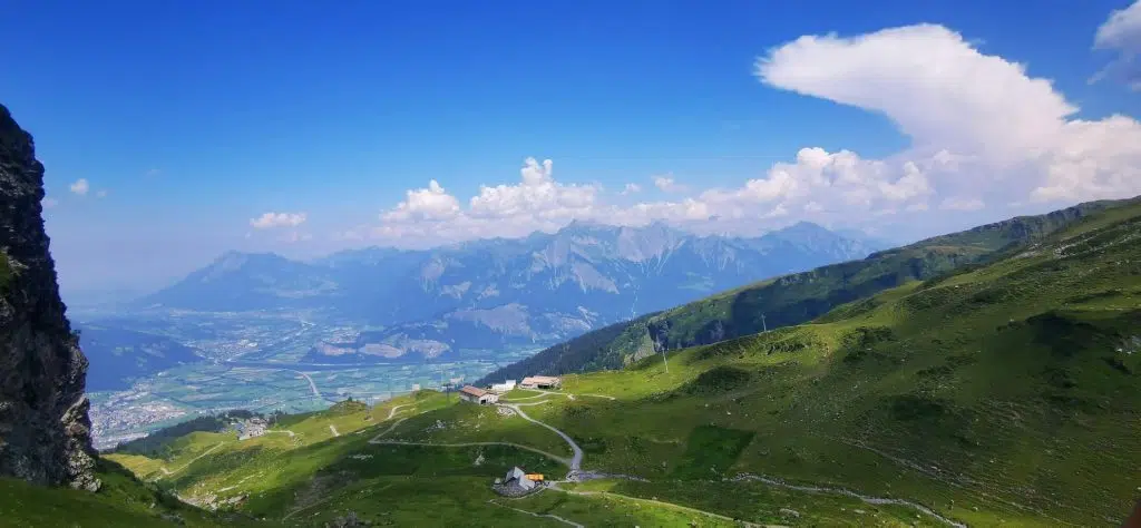 5 lakes hike in Zwitserland