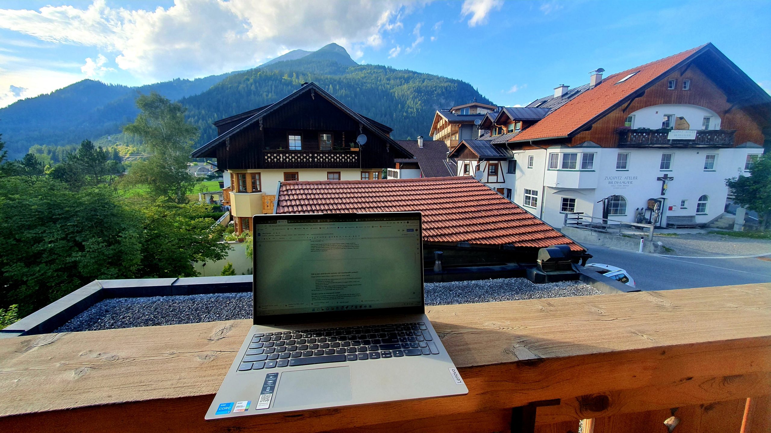 Deze bijzondere online beroepen kun je als digital nomad doen