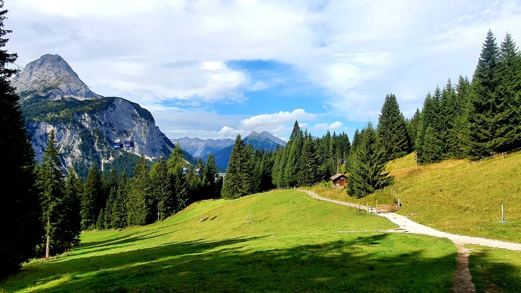 Wandelen bij Almsee Ehrwalder Alm 