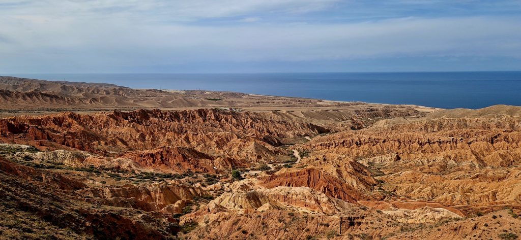 wandelen-door-de-fantastische-mooie-skazka-canyon-fairytale-canyon-van